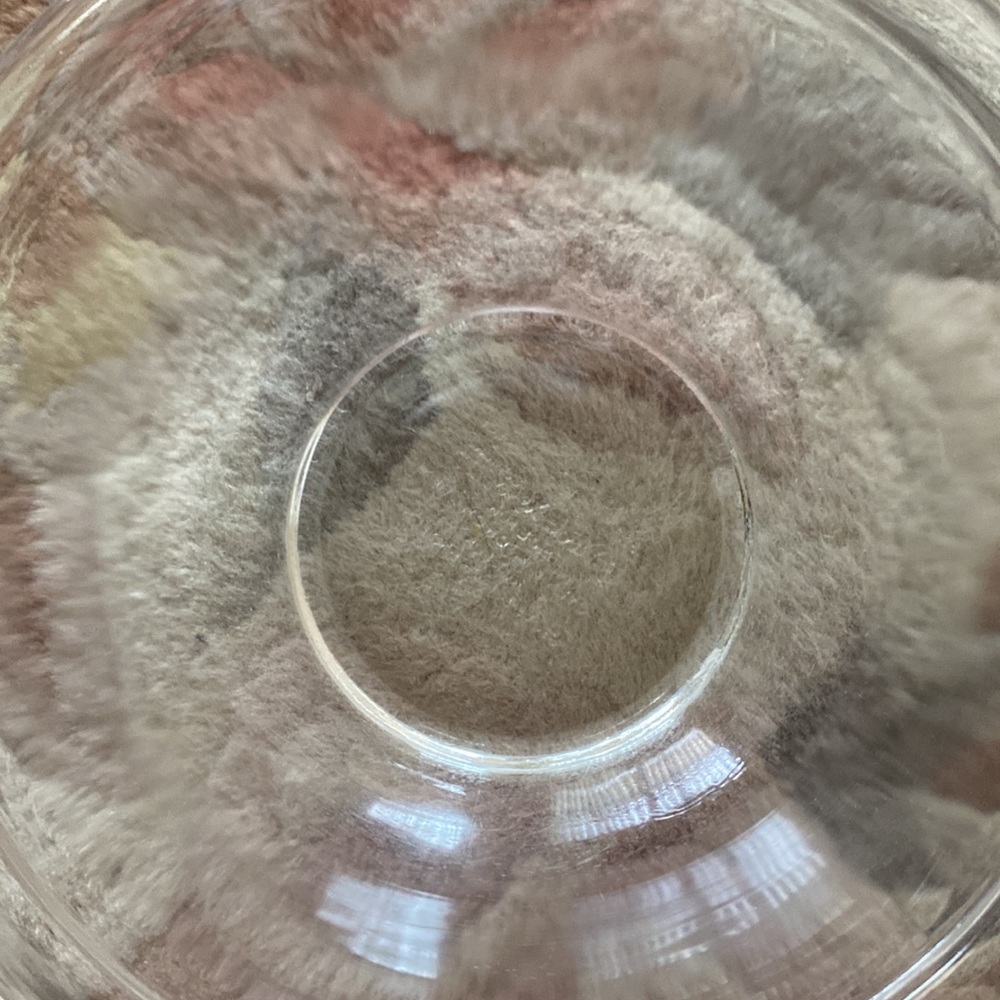 Pyrex clear bowl - Picture 4 of 4